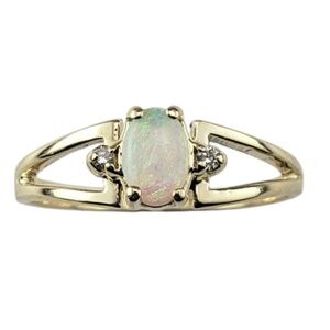 14 Karat Yellow Gold Opal and Diamond Ring Size 7.5 #20752